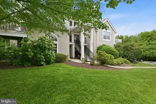 933 Hillside Lake Terrace, Gaithersburg, MD 20878 - Photo 2