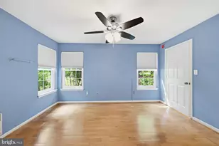 933 Hillside Lake Terrace, Gaithersburg, MD 20878 - Photo 14