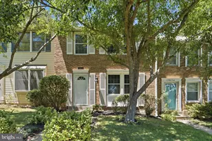 19026 Partridge Wood Dr, Germantown, MD 20874 - Photo 8