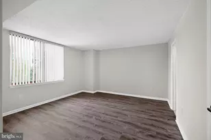 10101 Grosvenor Pl, Rockville, MD 20852 - Photo 12