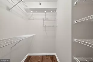 10101 Grosvenor Pl, Rockville, MD 20852 - Photo 18