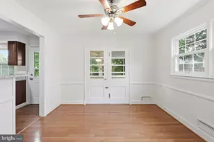 9706 Dameron Dr, Silver Spring, MD 20910 - Photo 4