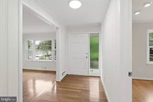 9706 Dameron Dr, Silver Spring, MD 20910 - Photo 12