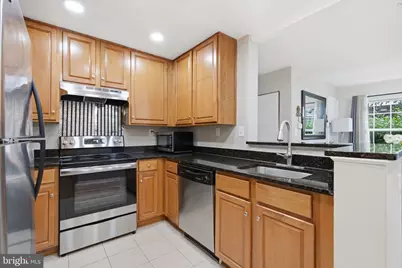 18516 Boysenberry Drive #204, Gaithersburg, MD 20879 - Photo 14