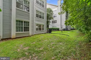 18516 Boysenberry Dr, Gaithersburg, MD 20879 - Photo 30
