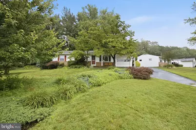 11937 Bayswater Road, Gaithersburg, MD 20878 - Photo 2