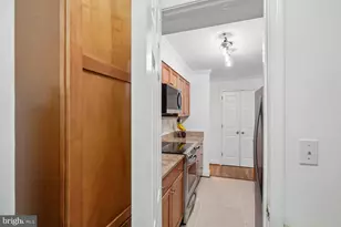 7861 Coddle Harbor Ln, Potomac, MD 20854 - Photo 24