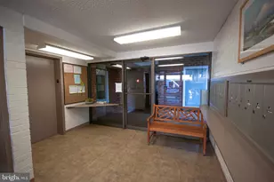 3510 Forest Edge Dr, Silver Spring, MD 20906 - Photo 4