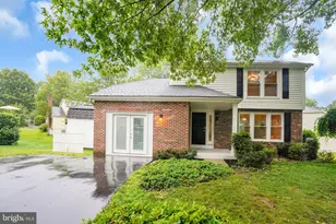 8604 Calypso Ln, Gaithersburg, MD 20879 - Photo 2