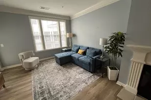 27 Booth St, Gaithersburg, MD 20878 - Photo 2