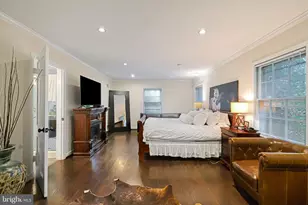 10600 Red Barn Ln, Potomac, MD 20854 - Photo 20