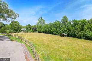 10600 Red Barn Ln, Potomac, MD 20854 - Photo 50