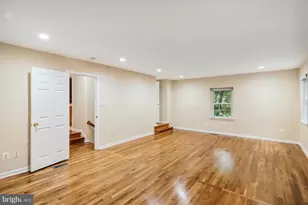 9309 Langford Ct, Potomac, MD 20854 - Photo 32