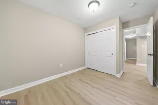 7817 Heatherton Ln, Potomac, MD 20854 - Photo 32