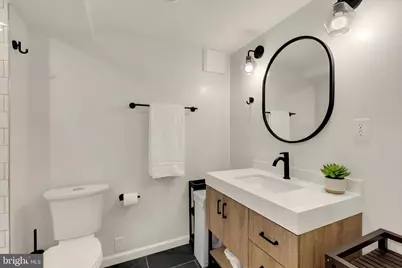 8406 Hartford Avenue, Silver Spring, MD 20910 - Photo 36