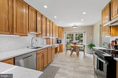 25 Tivoli Lake Court, Silver Spring, MD 20906 - Photo 6