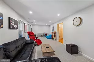25 Tivoli Lake Ct, Silver Spring, MD 20906 - Photo 42