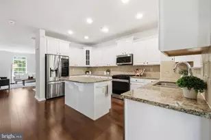 13521 Latrobe Ln, Clarksburg, MD 20871 - Photo 6