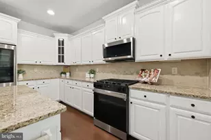 13521 Latrobe Ln, Clarksburg, MD 20871 - Photo 10