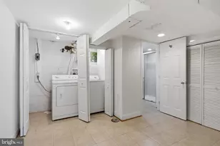 5364 Pooks Hill Rd, Bethesda, MD 20814 - Photo 14