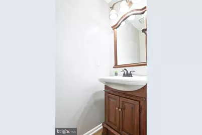 13326 Waterside Circle, Germantown, MD 20874 - Photo 4