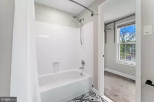 17429 Gallagher Way, Olney, MD 20832 - Photo 14