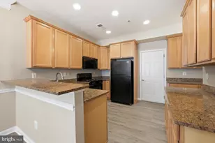 13607 Dover Cliffs, Germantown, MD 20874 - Photo 12