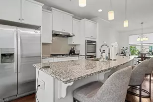 13813 Byrne Park Dr, Clarksburg, MD 20871 - Photo 10