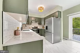 9318 Worth Ave, Silver Spring, MD 20901 - Photo 14