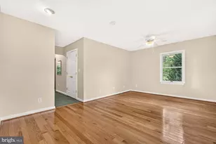 19613 Bodmer Ave, Poolesville, MD 20837 - Photo 34