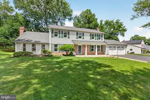 19613 Bodmer Ave, Poolesville, MD 20837 - Photo 4