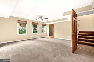 19613 Bodmer Ave, Poolesville, MD 20837 - Photo 28