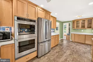 19613 Bodmer Ave, Poolesville, MD 20837 - Photo 20