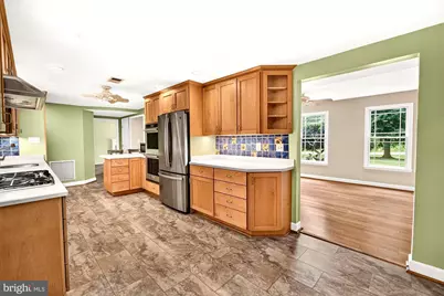 19613 Bodmer Avenue, Poolesville, MD 20837 - Photo 28