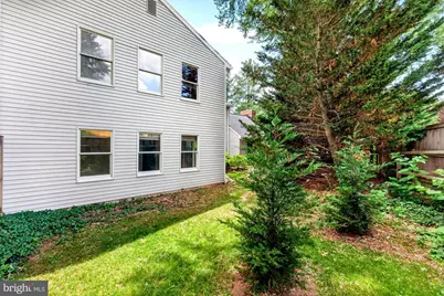 19613 Bodmer Avenue, Poolesville, MD 20837 - Photo 10