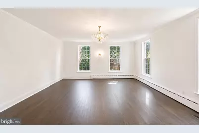 5305 Saratoga Avenue, Chevy Chase, MD 20815 - Photo 4