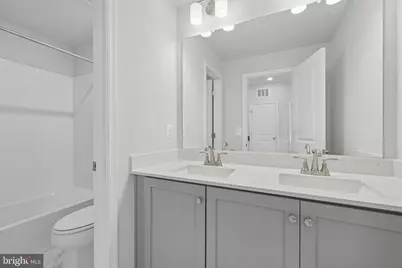 19542 Village Walk Drive, Montgomery Village, MD 20886 - Photo 22
