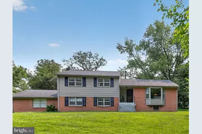15716 Jones Lane, Gaithersburg, MD 20878 - Photo 2