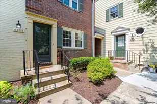 4934 Bradley Blvd, Chevy Chase, MD 20815 - Photo 2