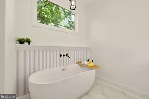 811 Sligo Creek Pkwy, Takoma Park, MD 20912 - Photo 48
