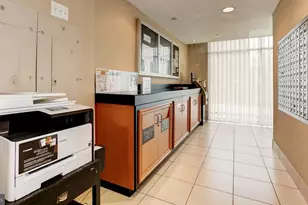 10201 Grosvenor Pl, Rockville, MD 20852 - Photo 12