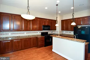 589 Cedar Spring St, Gaithersburg, MD 20877 - Photo 4