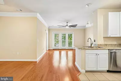 501 Hungerford Drive #105, Rockville, MD 20850 - Photo 8