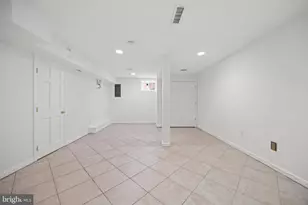 10708 Meadowhill Rd, Silver Spring, MD 20901 - Photo 12