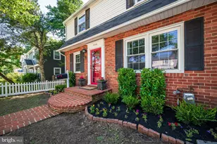 9908 Dickens Ave, Bethesda, MD 20814 - Photo 2