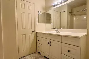 9923 Valley Park Dr, Damascus, MD 20872 - Photo 12