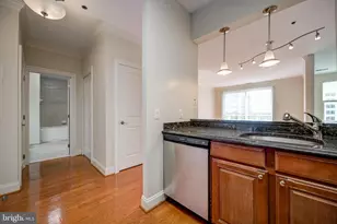 38 Maryland Ave, Rockville, MD 20850 - Photo 6