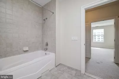 38 Maryland Avenue #602, Rockville, MD 20850 - Photo 10