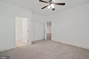 501 Hungerford Dr, Rockville, MD 20850 - Photo 20