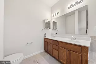 23203 Roberts Tavern Dr, Clarksburg, MD 20871 - Photo 18